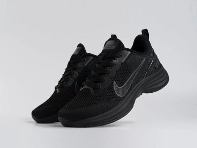 Лот: 25374662. Фото: 1. Кроссовки Nike. Кеды, кроссовки, слипоны