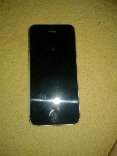 Лот: 9013696. Фото: 1. iPhone 5s 16gb. Смартфоны