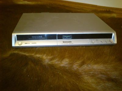 Лот: 3589872. Фото: 1. DVD рекордер Panasonic. DVD, Blu-Ray плееры