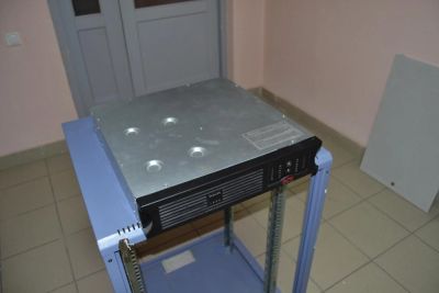 Лот: 5006554. Фото: 1. ИБП APC Smart-UPS 1000VA USB... ИБП, аккумуляторы для ИБП