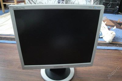 Лот: 2598263. Фото: 1. монитор Samsung 713n. ЖК-мониторы