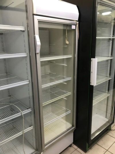 Лот: 16409946. Фото: 1. Холодильный шкаф Бирюса 310 б... Холодильное