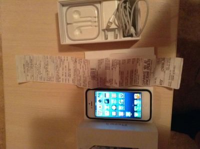 Лот: 3083391. Фото: 1. iPhone 5 16gb рст белый гарантия... Смартфоны