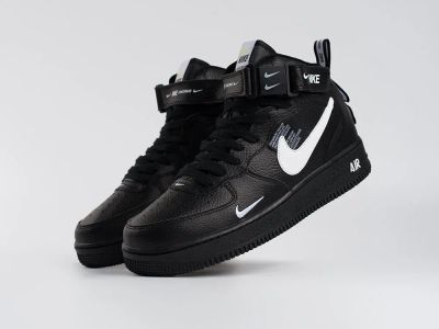 Лот: 16639470. Фото: 1. Кроссовки Nike Air Force 1 07... Кеды, кроссовки, слипоны
