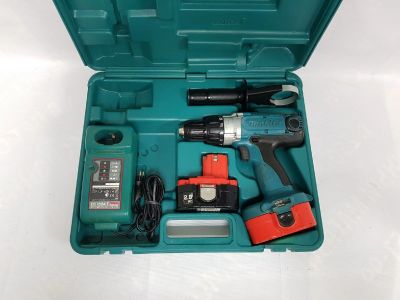 Лот: 17944598. Фото: 1. Шуруповерт Makita 6349D, 18V... Электроинструмент