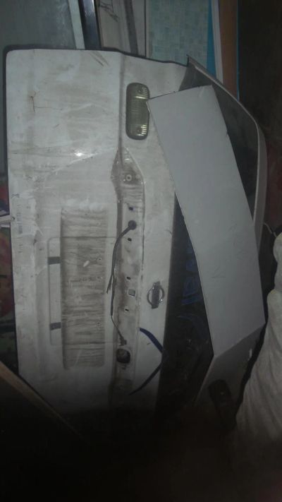 Лот: 7591490. Фото: 1. дверь 5 - я со стеклом на nissan... Кузов