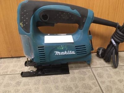 Лот: 14800589. Фото: 1. Лобзик Makita4327. Электроинструмент