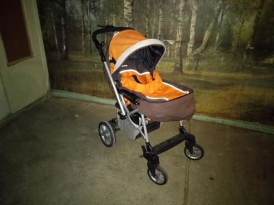 Лот: 10513105. Фото: 1. Детская коляска Peg Perego UNO. Коляски