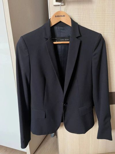 Лот: 25332970. Фото: 1. Пиджак Zara Basic. Пиджаки, жакеты, жилеты