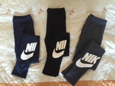 Лот: 6882669. Фото: 1. Спортивные лосины Nike. Спортивные брюки, штаны