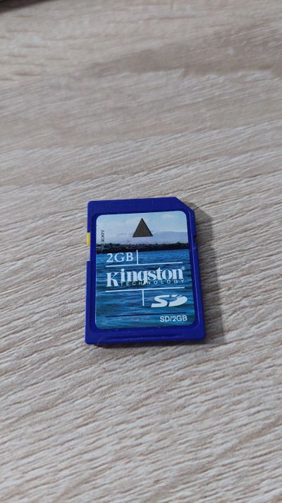 Лот: 18309435. Фото: 1. SD карта 2Gb. Карты памяти