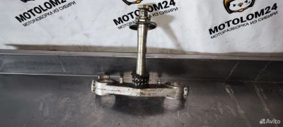 Лот: 23319012. Фото: 1. Нижняя траверса Suzuki gsx-r 1300... Запчасти