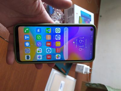 Лот: 17796515. Фото: 1. Honor 9C. Смартфоны