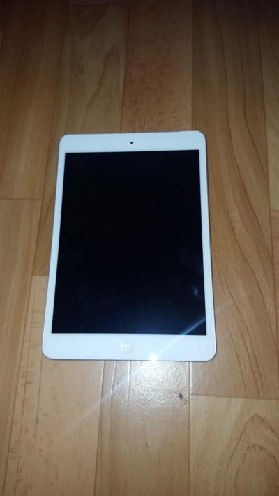 Лот: 9130152. Фото: 1. Ipad mini 16gb 3g сим. Планшеты