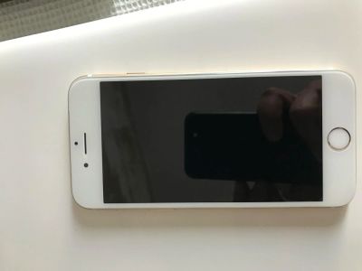 Лот: 8701993. Фото: 1. iPhone 6 Gold 64GB Оригинал. Смартфоны