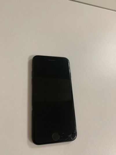 Лот: 15430443. Фото: 1. iPhone 7. Смартфоны