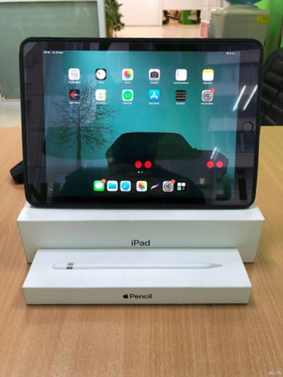 Лот: 18493480. Фото: 1. iPad 2019. Планшеты