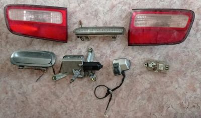 Лот: 17230236. Фото: 1. Запчасти Nissan Liberty Стоп сигнал... Кузов