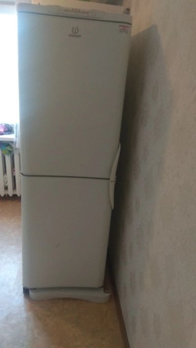 Лот: 16874451. Фото: 1. Холодильник indesit. Холодильники, морозильные камеры