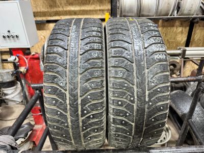 Лот: 25409928. Фото: 1. (2шт) 195-60-15 Bridgestone Ice... Шины