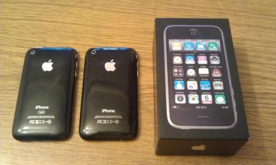 Лот: 4243438. Фото: 1. Два оригинальных Iphone 3gs 16Gb. Смартфоны