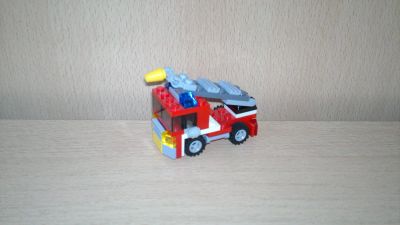 Лот: 11496739. Фото: 1. Лего Lego Creator 6911 Мини-пожарная. Конструкторы
