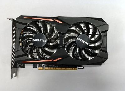 Лот: 25385661. Фото: 1. Видеокарта Gigabyte GeForce GTX... Видеокарты