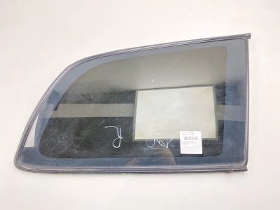 Лот: 24901080. Фото: 1. Стекло боковое Toyota Caldina... Кузов