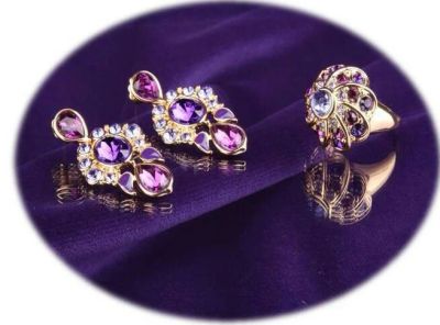 Лот: 5110367. Фото: 1. Набор Avon "Королева ночи" - Колье... Комплекты изделий