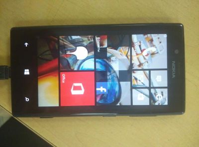 Лот: 7777482. Фото: 1. Nokia lumia 720 черная. Смартфоны