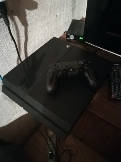 Лот: 13295345. Фото: 1. PlayStation 4. Игровые приставки, консоли