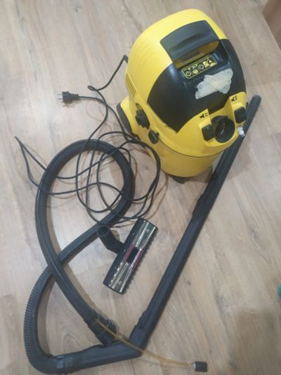 Лот: 18032745. Фото: 1. Моющий пылесос Karcher SE 3001. Пылесосы, паровые швабры
