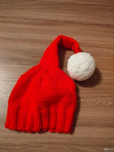 Лот: 16932060. Фото: 1. Вязаная новогодняя шапочка для... Карнавальные маски, шляпы, аксессуары