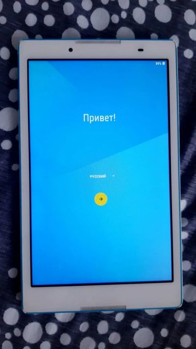 Лот: 16067516. Фото: 1. Планшет Lenovo Tab3 8" 16 Гб. Планшеты