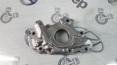 Лот: 24562615. Фото: 1. Насос масляный Toyota Corolla... Двигатель и элементы двигателя