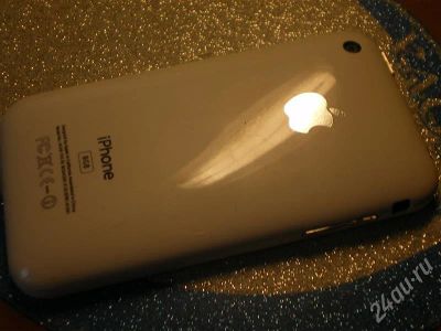 Лот: 468415. Фото: 1. iPhone 3g 8gb White. Смартфоны