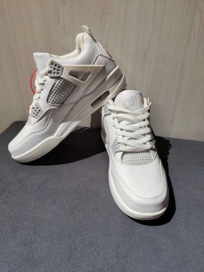 Лот: 25776645. Фото: 1. Кроссовки Nike Air Jordan 4, новые... Кеды, кроссовки, слипоны