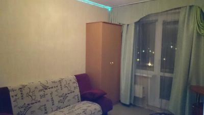 Лот: 1367945. Фото: 1. Сдам 1 комн. квартиру. Квартиры, студии