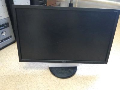 Лот: 10505924. Фото: 1. Монитор 24 дюйма Acer V243H неисправен. ЖК-мониторы