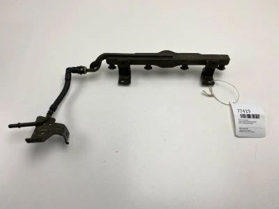 Лот: 21115649. Фото: 1. Рейка топливная Mazda Demio 2005... Топливная система