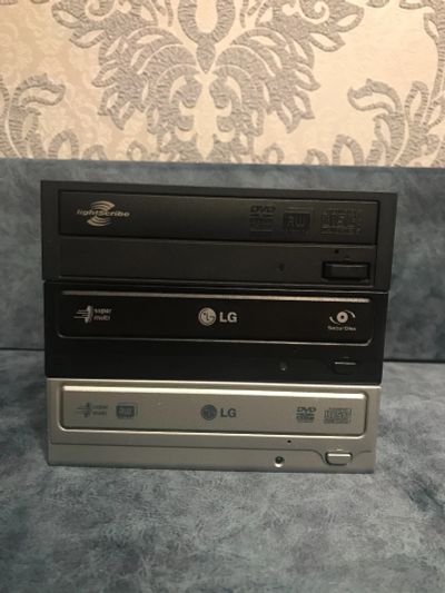 Лот: 17971398. Фото: 1. DVD приводы рабочие. Приводы CD, DVD, BR, FDD
