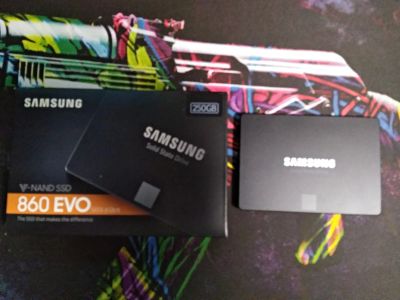 Лот: 16534453. Фото: 1. Samsung 860 evo 250gb. SSD-накопители