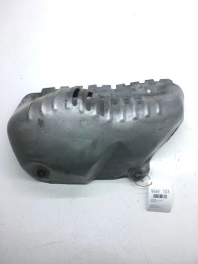 Лот: 20376667. Фото: 1. Термоэкран Toyota Mark Ii 2000... Кузов