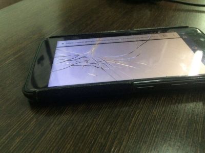 Лот: 10704897. Фото: 1. Highscreen Easy S PRO/рабочий... Смартфоны