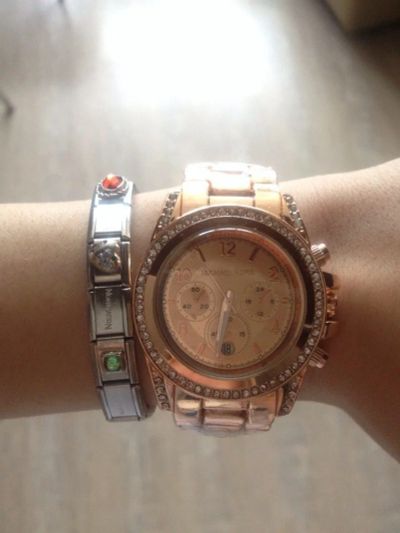 Лот: 4214981. Фото: 1. Часы Michael Kors. Другие наручные часы
