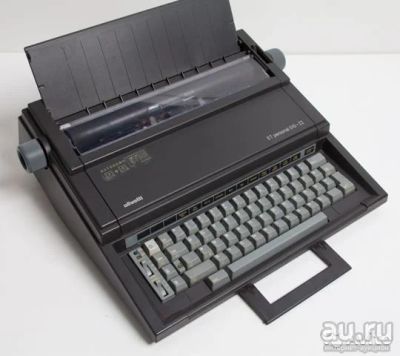 Лот: 16135175. Фото: 1. Электронная пишущая машинка Olivetti... Другое (компьютеры, оргтехника, канцтовары)