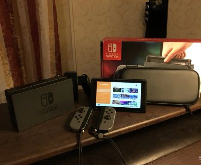 Лот: 11436141. Фото: 1. Nintendo Switch and Zelda breath... Игровые приставки, консоли