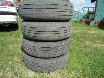 Лот: 7879577. Фото: 1. Шины Bridgestone B700CZ 175/70R14... Шины