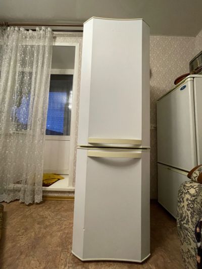 Лот: 21642839. Фото: 1. Холодильник Hansa. Холодильники, морозильные камеры
