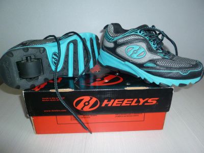 Лот: 8121519. Фото: 1. Heelys кроссовки ролик. мальч... Роликовые коньки, скейтборды, самокаты